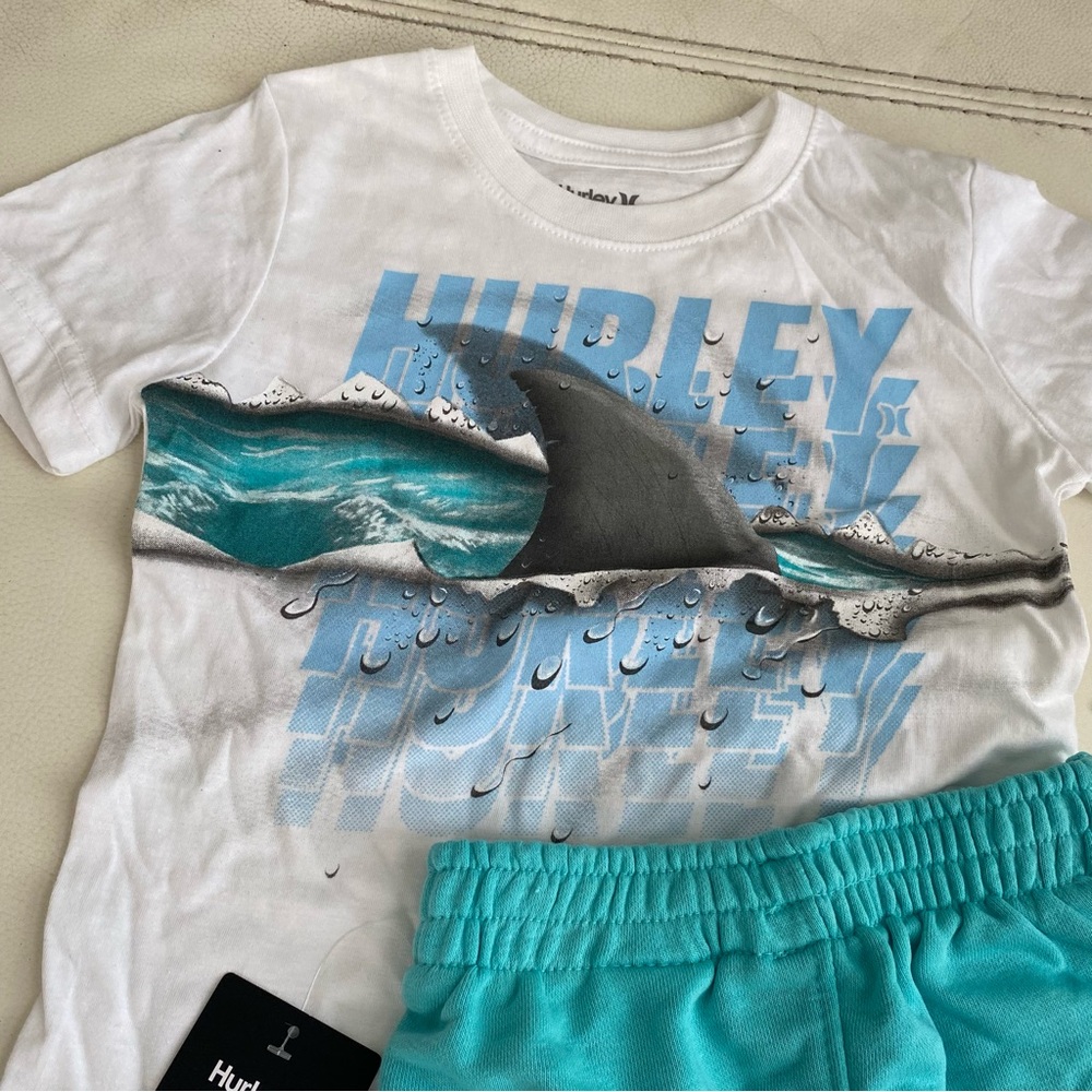 Hurley cute shark boy too shorts outfit 8001 - Picture 4 of 7
